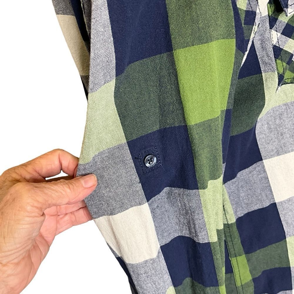 Buffalo David Bitton Woman's Long Sleeve Snap Front Fitted Plaid Shirt Size L - Picture 7 of 14